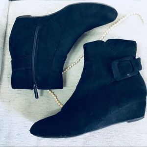 Impo Stretch Black Booties